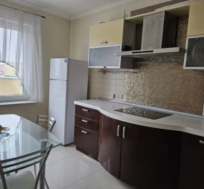 Fotografie 2. Două Camere apartament, de vânzare. Kyiv Шевченковский район, Dorohizhi