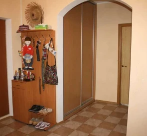 Фото 2. Трехкомнатная квартира, продажа. Киев Дарницкий район, Позняки