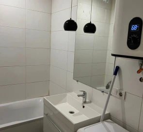 Photo 4. One-Room flat, for sale. Kyiv Дарницкий район, Vyrlytsia