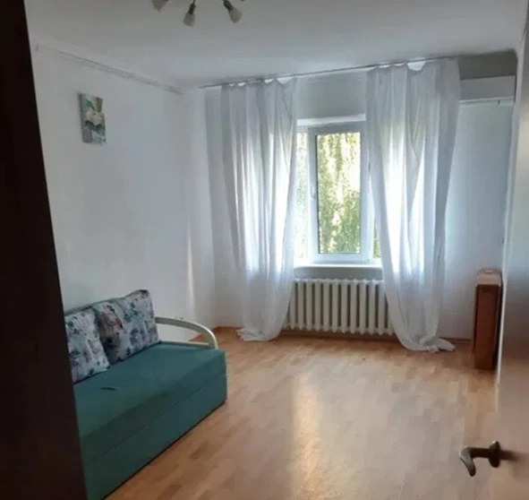 Photo 1. Three-Room flat, for sale. Kyiv Дарницкий район, Pozniaky