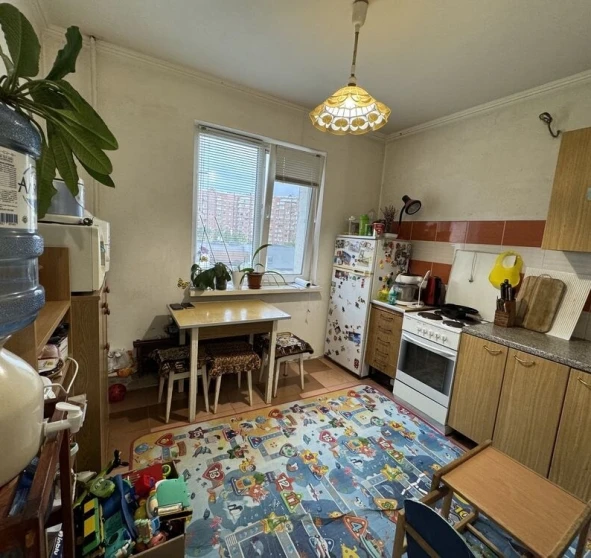 Photo 1. Three-Room flat, for sale. Kyiv Дарницкий район, Pozniaky