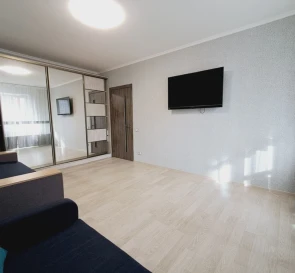 Фото 3. Однокімнатна квартира, продаж. Київ Дарницкий район, Позняки
