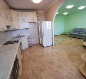 Фото 2. Трикімнатна квартира, продаж. Київ Соломенский