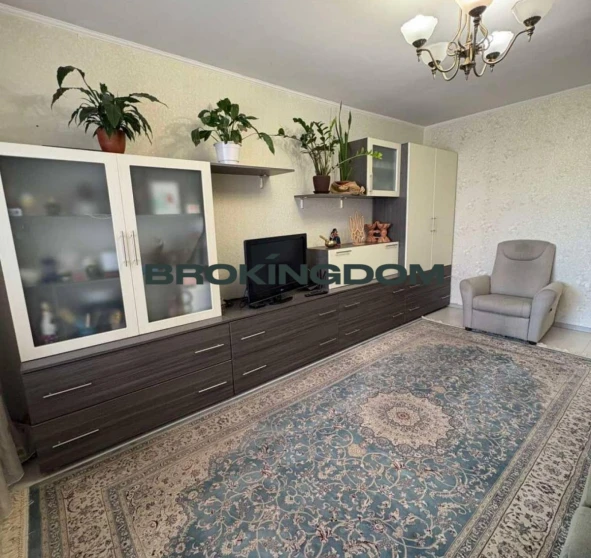 Zdjęcie 1. Trzypokojowe mieszkanie, na sprzedaż. Kyiv Деснянский