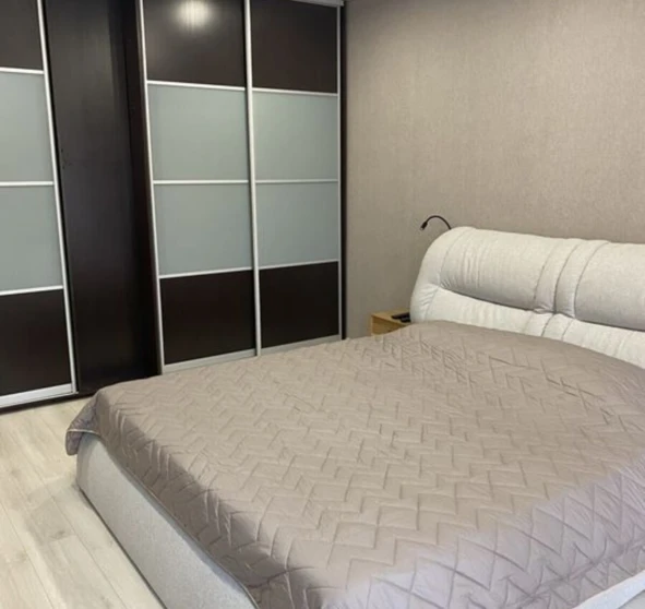 Photo 1. Three-Room flat, for sale. Poltava Шевченковский (Октябрьский)