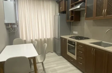 Фото Трикімнатна квартира, продаж. Полтава Шевченковский (Октябрьский)