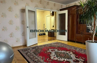Фото Двокімнатна квартира, продаж. Київ Голосеевский