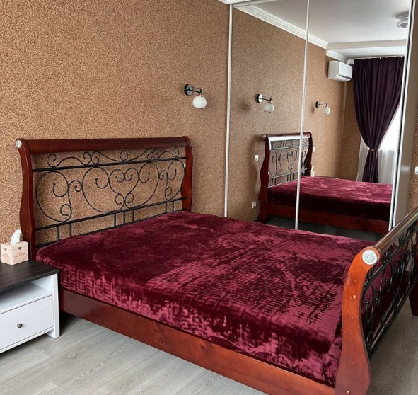 Fotografie 1. Garsonieră apartament, de închiriat. Kyiv Дарницкий