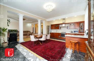 Фото Багатокімнатна квартира, продаж. Мінськ Советский