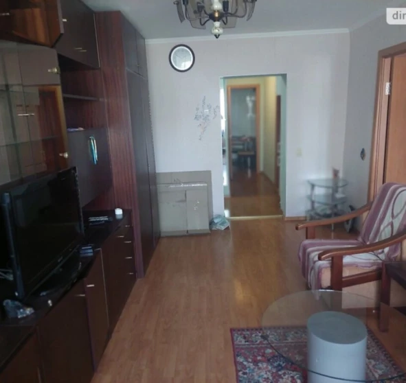 Foto 1. Tres Ambientes piso, en venta. Poltava Киевский