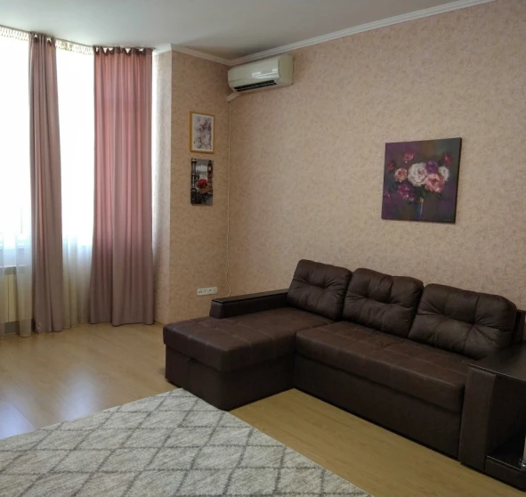 Foto 1. Monoambiente piso, para alquilar. Kyiv Дарницкий