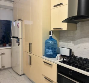 Фото 2. Трехкомнатная квартира, продажа. Полтава Подольский