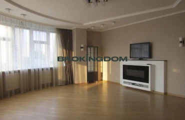 Фото Четырехкомнатная квартира, продажа. Киев Печерский