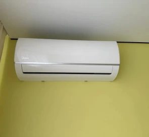 Foto 3. Tres Ambientes piso, en venta. Kyiv Голосеевский
