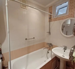Photo 5. One-Room flat, for sale. Kyiv Голосеевский, Demiivska
