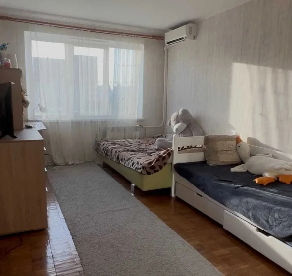 Фото 1. Однокомнатная квартира, продажа. Киев Голосеевский, Демиевская
