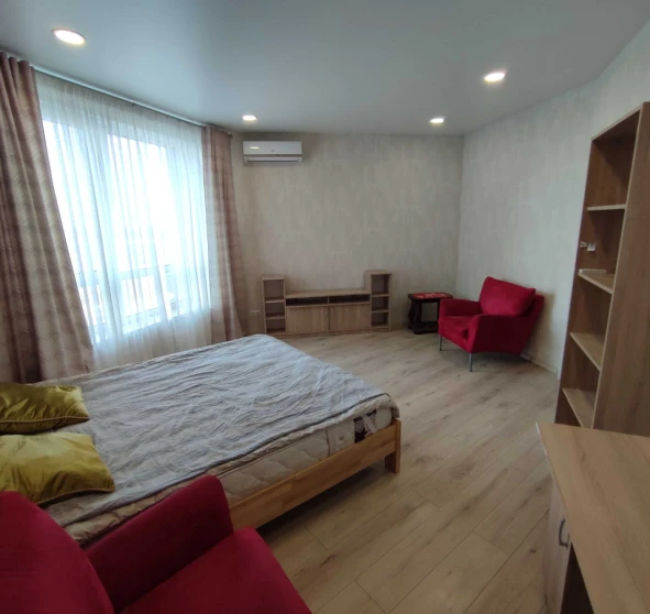 Zdjęcie 1. Kawalerka mieszkanie, do wynajęcia. Kyiv Дарницкий