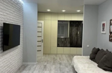 Foto Dos Ambientes piso, en venta. Poltava Шевченковский (Октябрьский)