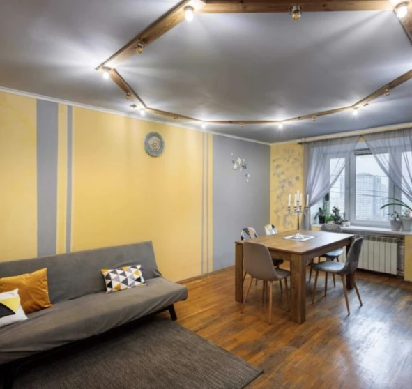 Photo 1. Multi-Room flat, for sale. Kyiv Святошинский, Syatoshyn