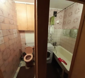 Foto 4. Tres Ambientes piso, en venta. Poltava Шевченковский (Октябрьский)
