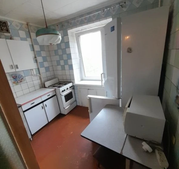 Foto 1. Tres Ambientes piso, en venta. Poltava Шевченковский (Октябрьский)