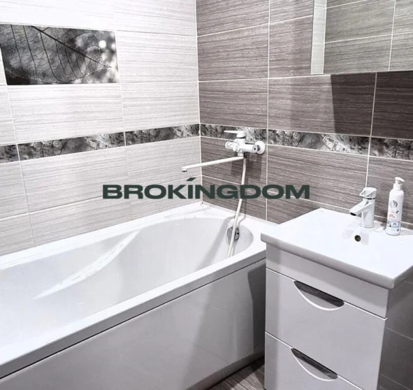 Photo 1. One-Room flat, for sale. Kyiv Подольский