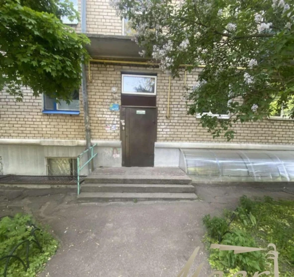 Фото 1. Двухкомнатная квартира, аренда. Запорожье Космический