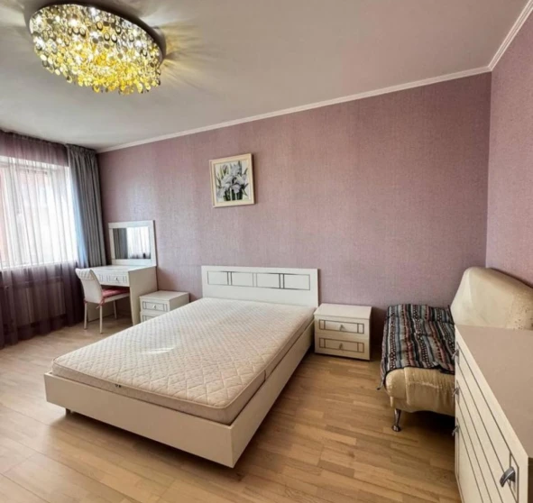 Fotografie 1. Garsonieră apartament, de închiriat. Kyiv Дарницкий