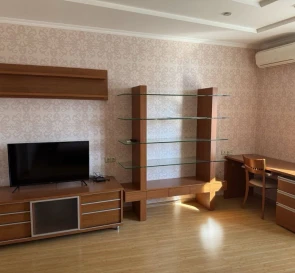 Fotografie 2. Garsonieră apartament, de închiriat. Kyiv Дарницкий