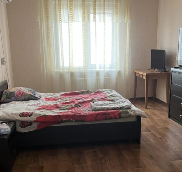 Fotografie 1. Garsonieră apartament, de închiriat. Kyiv Дарницкий