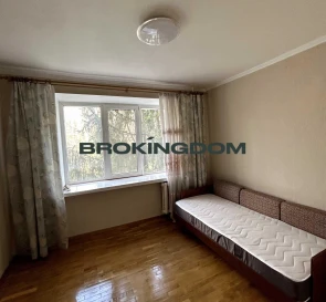 Фото 5. Трехкомнатная квартира, продажа. Гатное