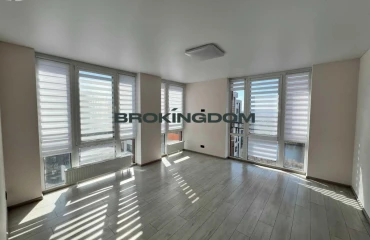 Фото Трехкомнатная квартира, продажа. Киев Дарницкий