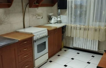 Foto Tres Ambientes piso, en venta. Poltava Шевченковский (Октябрьский)
