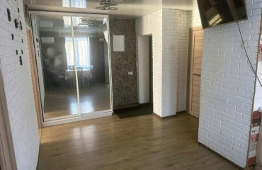 Фото Трехкомнатная квартира, продажа. Полтава Подольский