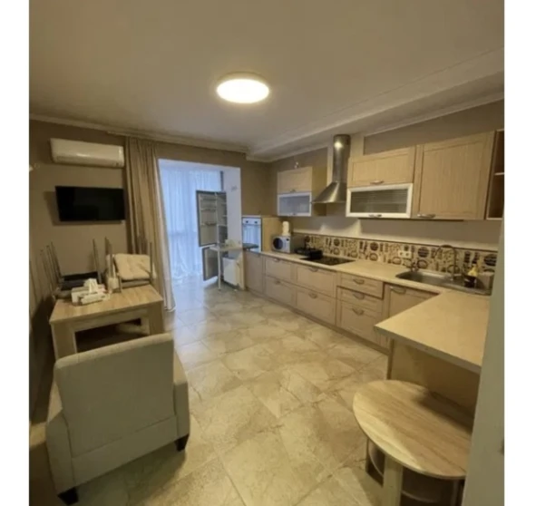 Фото 1. Двухкомнатная квартира, продажа. Киев Голосеевский, Выдубичи