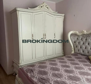 Фото 4. Двокімнатна квартира, продаж. Київ Голосеевский