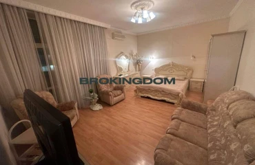 Фото Однокімнатна квартира, продаж. Київ Шевченковский