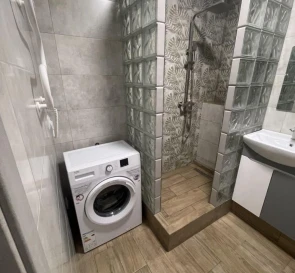 Фото 3. Четырехкомнатная квартира, продажа. Киев Дарницкий