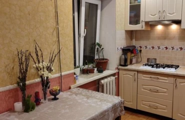 Photo Three-Room flat, for sale. Poltava Шевченковский (Октябрьский)