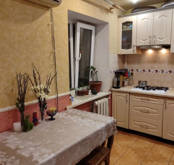 Photo 1. Three-Room flat, for sale. Poltava Шевченковский (Октябрьский)