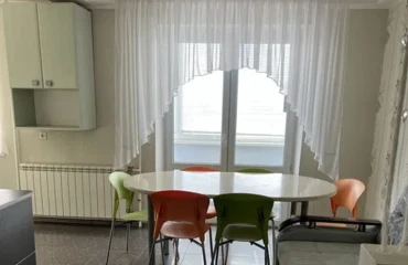 Foto Tres Ambientes piso, en venta. Kyiv Днепровский район, Livoberezhna