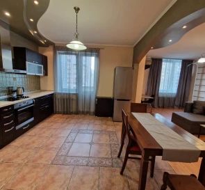 Foto 4. Tres Ambientes piso, para alquilar. Kyiv Дарницкий район, Pozniaky