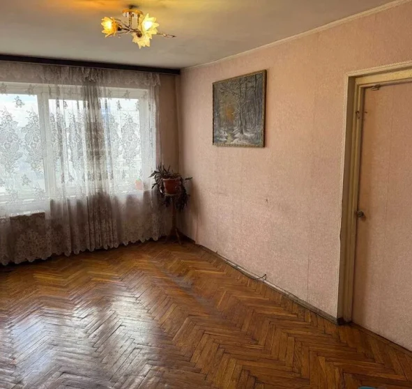 Photo 1. Three-Room flat, for sale. Kyiv Днепровский район, Chernihivska