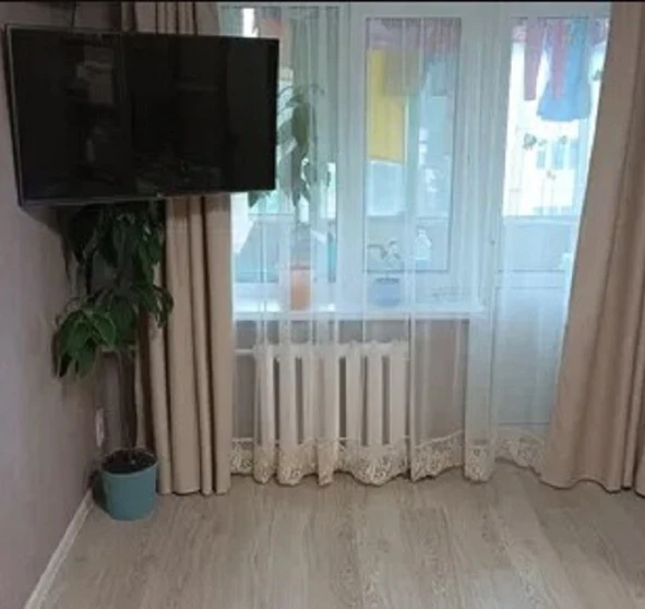 Photo 1. One-Room flat, for sale. Kyiv Деснянский район, Lisova