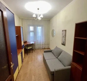 Фото 5. Трикімнатна квартира, оренда. Київ Дарницкий район, Позняки