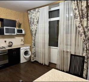 Фото 4. Однокімнатна квартира, оренда. Київ Дарницкий район, Позняки