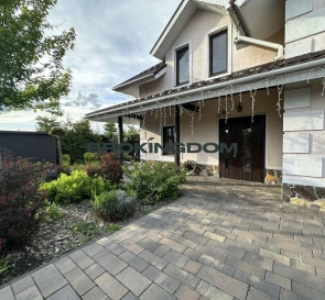 Foto 2. Casa, en venta. Krushynka