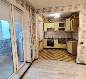 Foto 4. Tres Ambientes piso, en venta. Kryvyi Rih Покровський