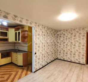 Foto 5. Tres Ambientes piso, en venta. Kryvyi Rih Покровський