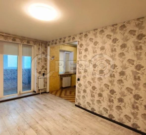 Foto 2. Tres Ambientes piso, en venta. Kryvyi Rih Покровський